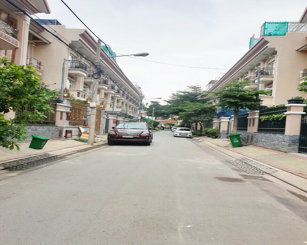 ban can biet thu vinh tan quan 12