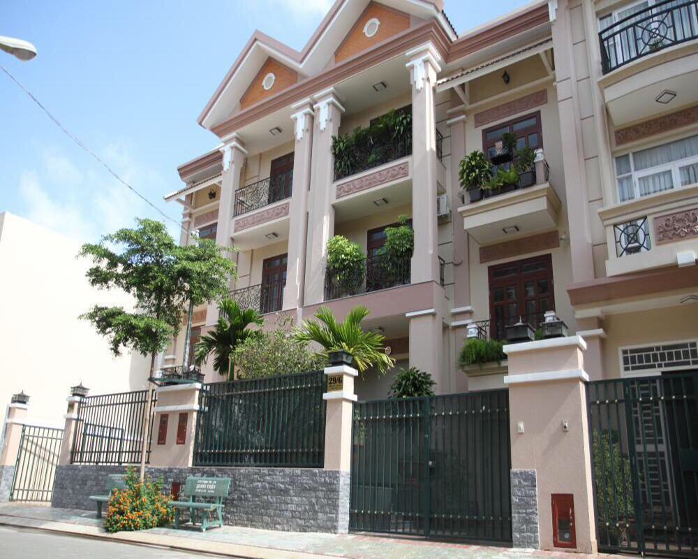 ban can biet thu vinh tan quan 12